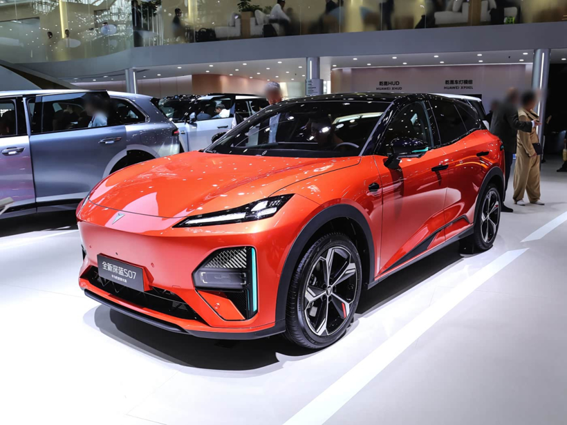 北京车展丨8万买激光雷达、抢跑L4，挑辅助驾驶怎么逛